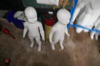 PAIR OF CHILD MANNEQUINS - 3