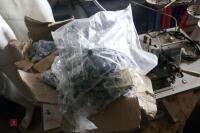 7 BAGS OF 5.5 X 135 HEX HEAL SCREWS - 5