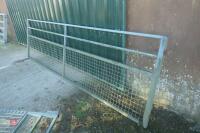 12' GALVANISED SHEEP HANDLING GATE (9) - 3