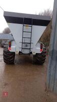 2014 SHELBOURNE POWER SPREADER PRO 2300 - 4