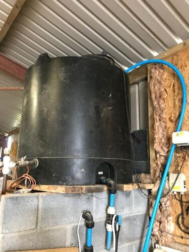 1300L WATER TANK