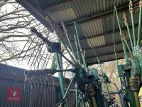 2011 KRONE SWADRO 800/26 TWIN ROTOR RAKE - 9