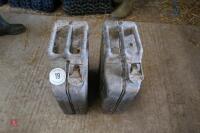 2 METAL JERRY CANS - 4