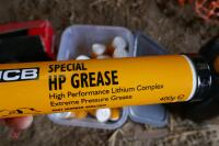 12 TUBS OF JCB LITHIUM GREASE (29) - 2