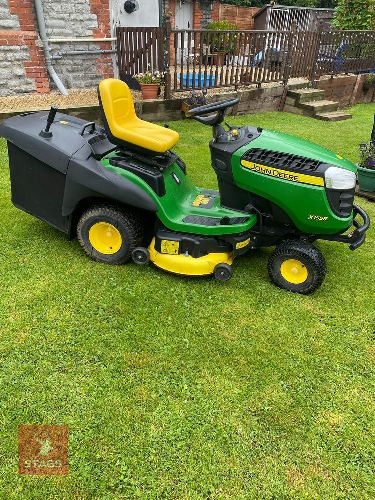 2017 JOHN DEERE X155R RIDE ON MOWER