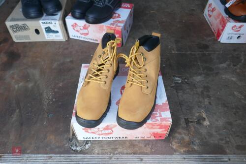 NEW BROWN SIZE 11 SUEDE WORKBOOTS