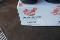 NEW BROWN SIZE 11 WORKBOOTS - 3