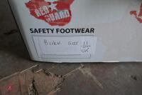 NEW BLACK SIZE 11 WORKBOOTS - 4