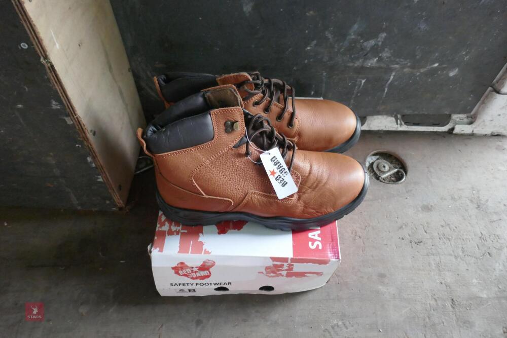 NEW BROWN SIZE 12 WORKBOOTS