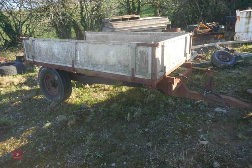 9'6'' X 6' TIPPING TRAILER