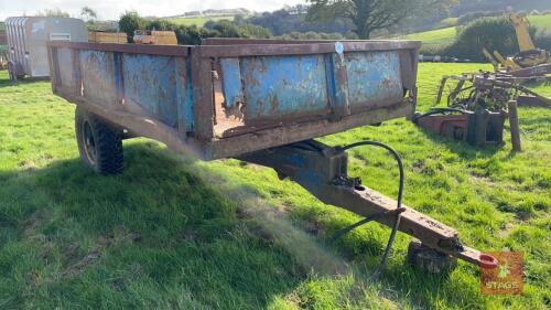 HYDRAULIC TIPPING TRAILER