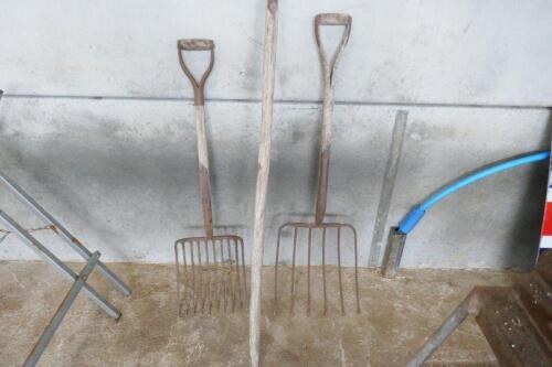 3 VINTAGE FORKS