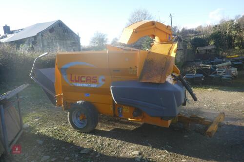 2013 LUCAS CASTOR 30R STRAW CHOPPER