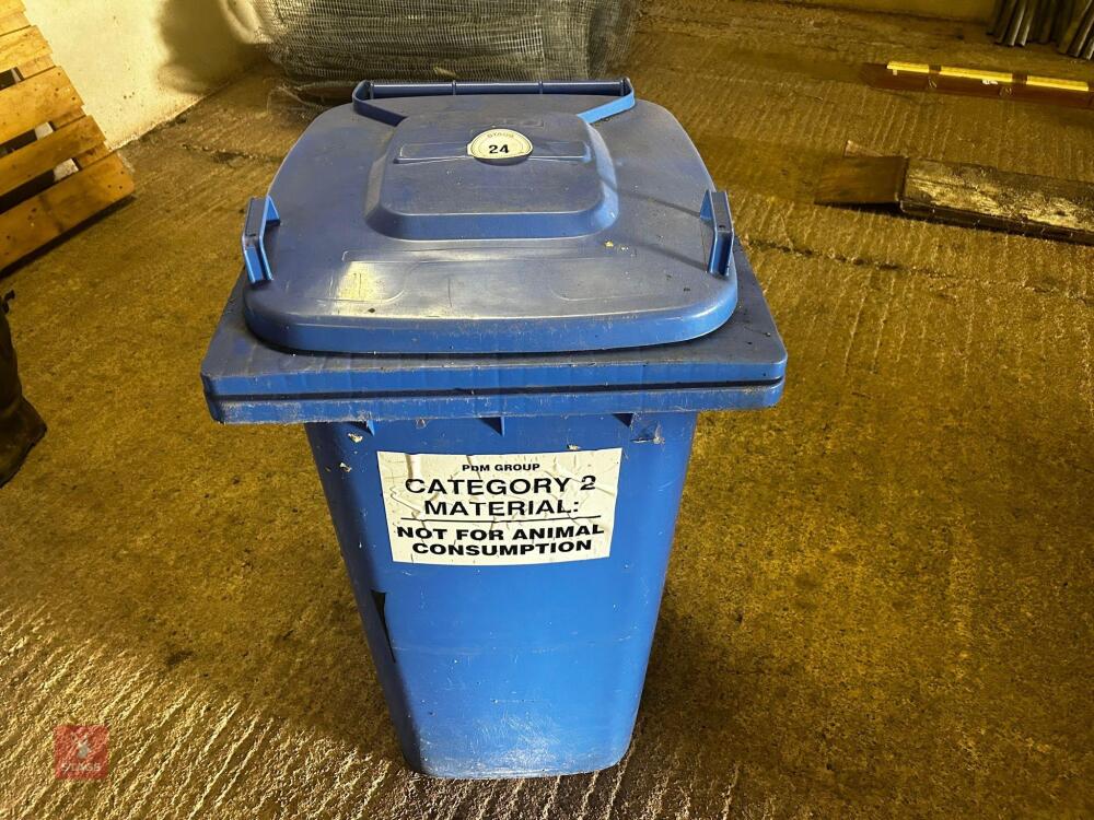 SULO BLUE WHEELIE BIN (24)