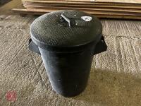 BLACK PLASTIC BIN (26) - 3