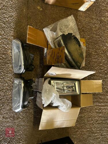 4 X IVECO HEADLIGHTS (33)