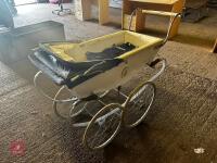 SILVERCROSS PRAM - 2