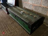 METAL LINED STORAGE TRUNK (134) - 3