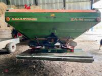 AMAZONE ZA-M FERTILISER SPREADER(S/R) - 2