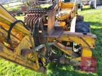 MASSEY FERGUSON 35 3 CYL INDUSTRIAL TRACTOR C/W FRONT LOADER - 18