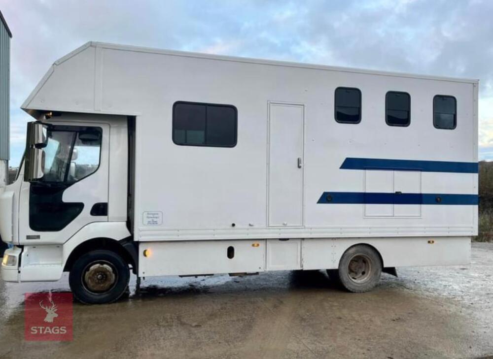 2006 RENUALT 7.5T HORSE LORRY