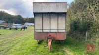 28' TWIN AXLE LIVESTOCK TRAILER - 2