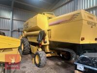 1999 TX64 PLUS COMBINE - 6