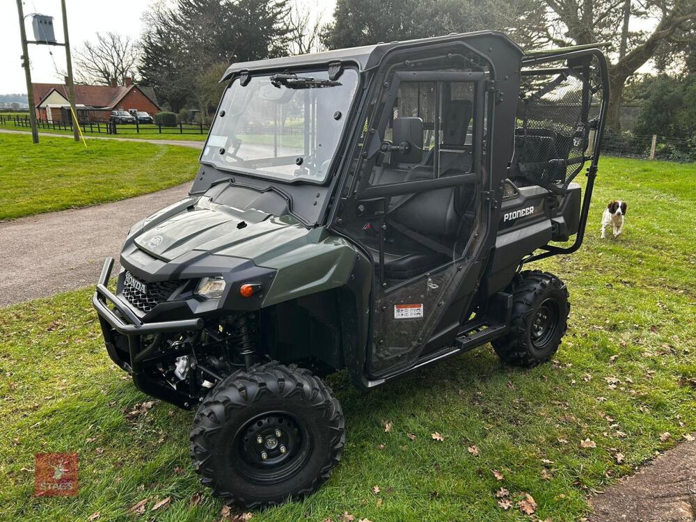 2021 HONDA PIONEER 700 UTV (198)