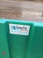 13 X 5'2'' EASTFIX EASY FEEDERS - 2