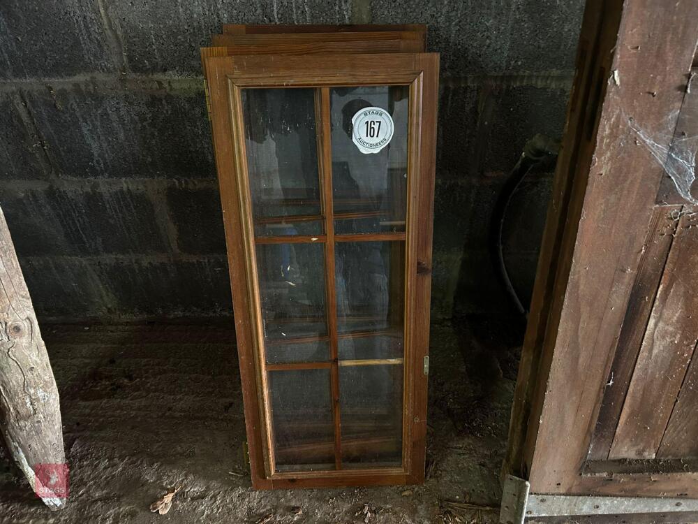 4 X CABINET DOOR (167)