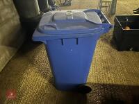 BLUE WHEELIE BIN (152) - 5