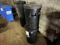 2 BLACK DUST BINS (154) - 3