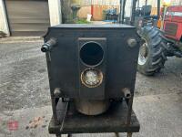 LARGE OIL FUELED STOVE - 5