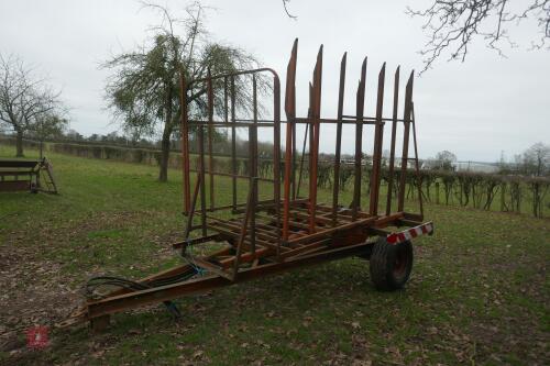 BROWNS 56 BALE CARRIER