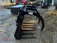 2004 MANITOU 7' 6'' DUNG GRAB - 5