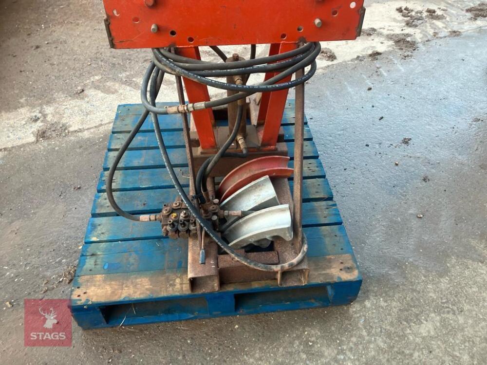 HYDRAULIC PIPE BENDER