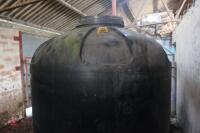 BLACK PLASTIC JUICE TANK - 7