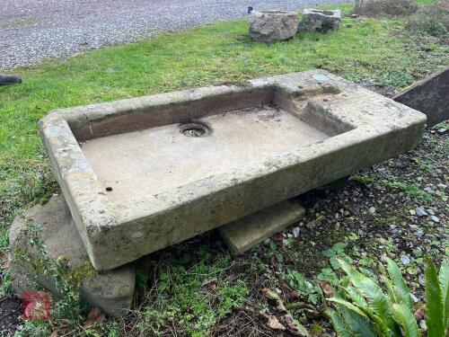 LARGE STANDSTONE SINK TOUGH/PLANTER (17