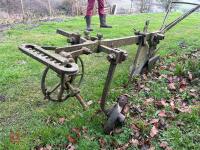 HORSE DRAWN PLOUGH (18) - 3