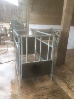 6  INDIVIDUAL CALF PENS