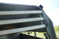 2005 IFOR WILLIAMS 14' LIVESTOCK TRAILER - 12