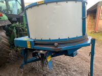 2010 KIDD 814 ROUND BALE CHOPPER - 7