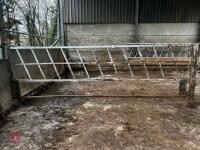 15' CATTLE FEED BARRIER - 4