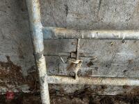 5' GALVANISED YARD GATE - 3