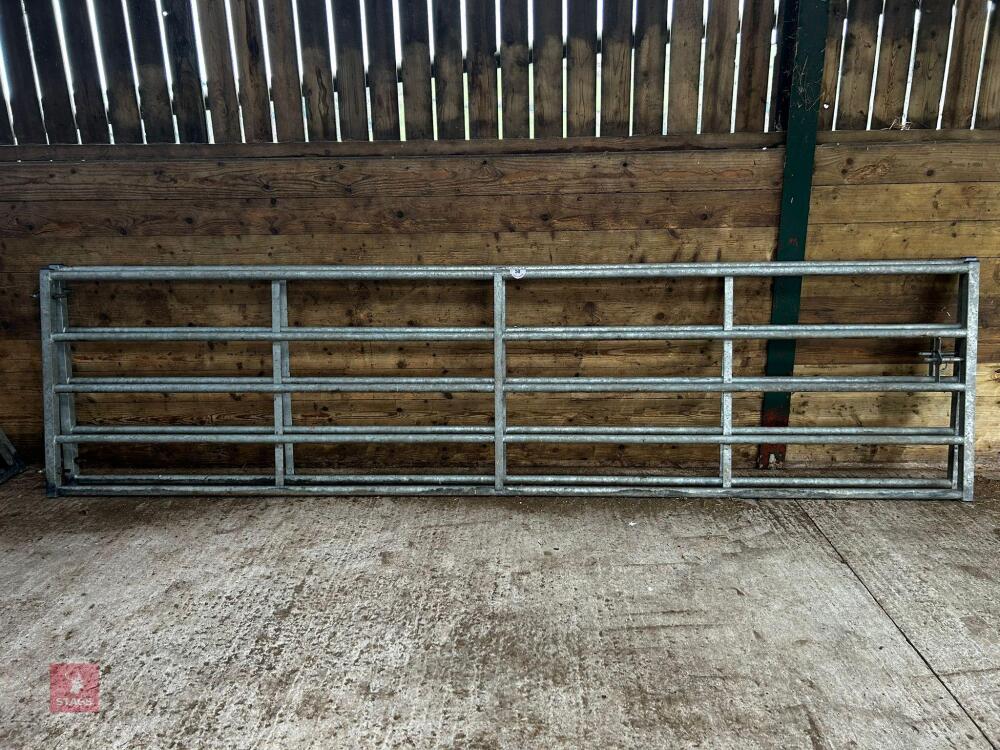 2 X 15' IAE GALVANISED YARD GATES