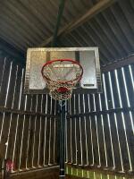 LIFETIME FREESTANDING BASKETBALL HOOP - 2