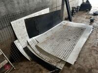 PLASTIC AND MESH SHEETS / PARLOUR BOARD - 4