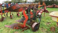 KVERNELAND 160-8 4F REV PLOUGH - 10