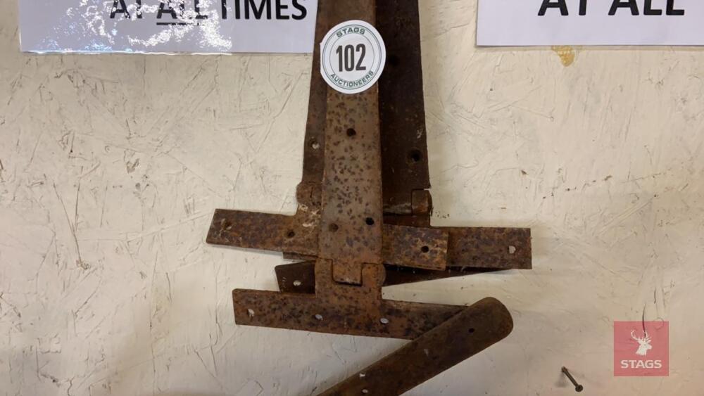 ANTIQUE HINGES