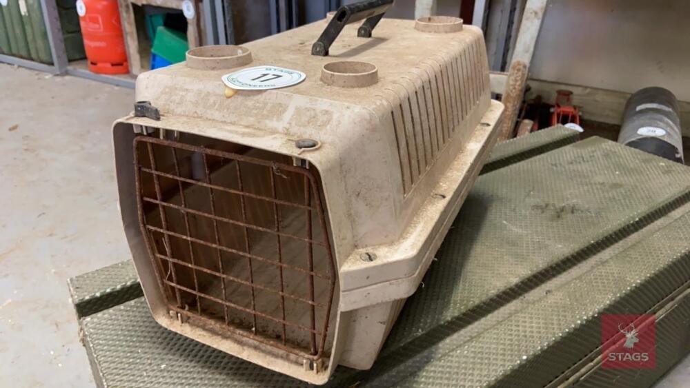 PET CARRIER